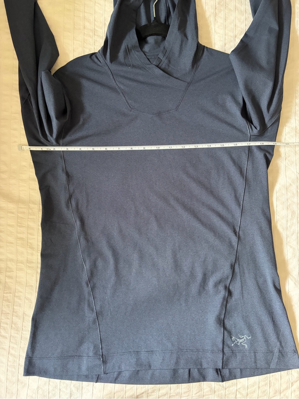 ARC’TERYX- size small , navy Women's Remige Hoody - Picture 5 of 6